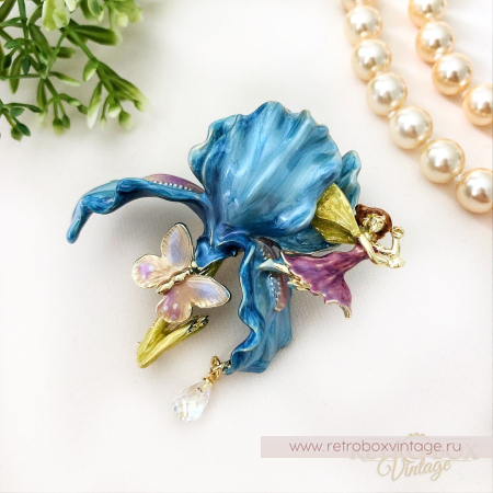 KIRKS FOLLY Брошь «Голубой ирис с феей и капелькой» (архив)