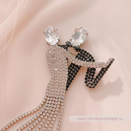 BUTLER AND WILSON Брошь «Танцоры танго»