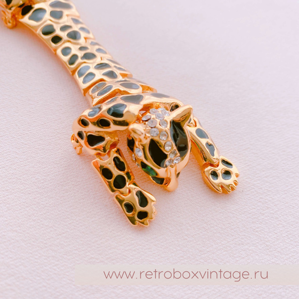 NO NAME Брошь наплечная "Леопард с зелеными глазами: голова с кристаллами" черная эмаль на золоте