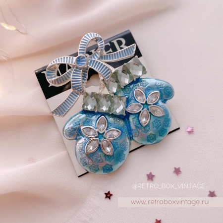 NAPIER Брошь «Голубые рукавички»