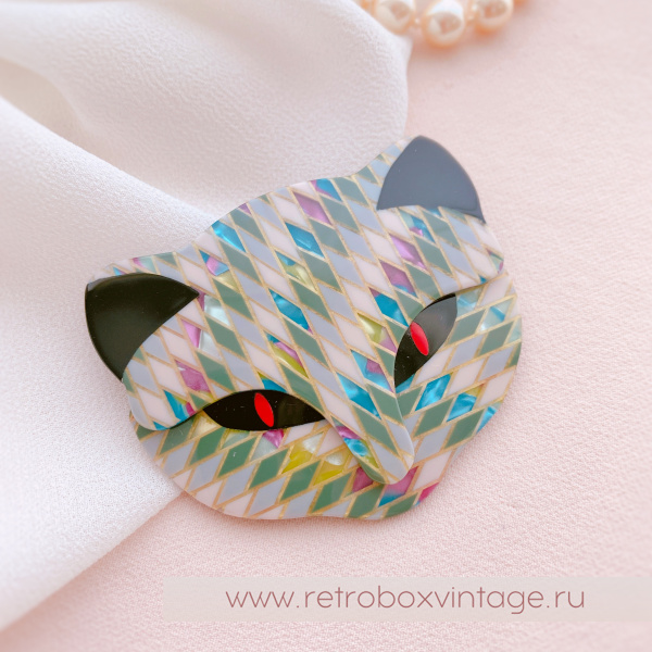 LEA STEIN Брошь «Кошечка: летний калейдоскоп» цветной арлекин, черные глазки