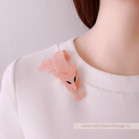 LEA STEIN Брошь «Персиковая лиса»