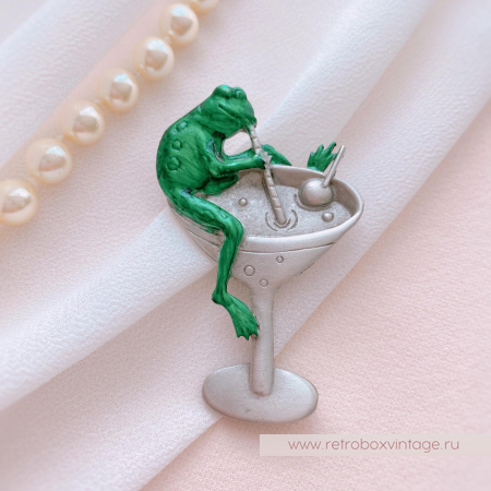 JJ / JONET JEWELRY Брошь "Лягушка и мартини"