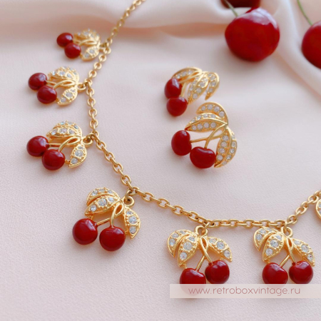 JOAN RIVERS Комплект «Спелая вишня» колье и серьги