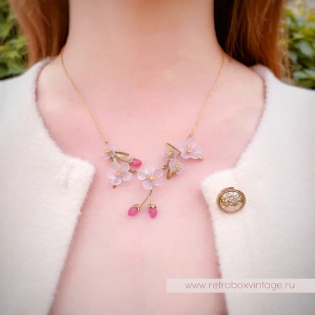 MICHAEL MICHAUD Колье "Нежная весна: цветы персика" крупные цветы