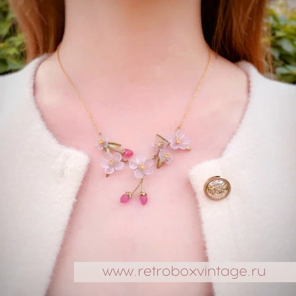 MICHAEL MICHAUD Колье "Нежная весна: цветы персика" крупные цветы
