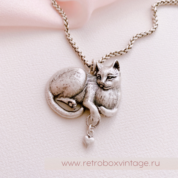 SWEET ROMANCE Кулон на цепочке «Чеширский кот: серебро»