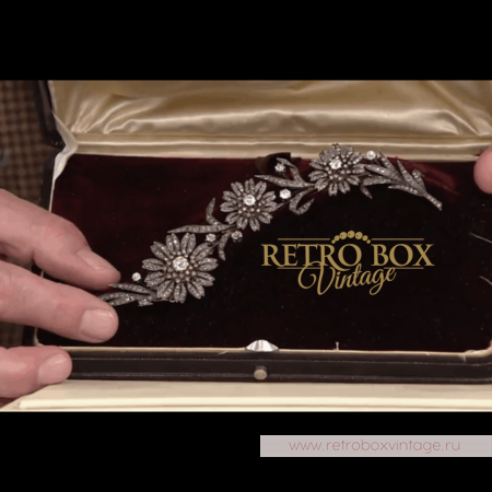 JOAN RIVERS Брошь «Эдвардианская веточка» JOAN RIVERS Брошь «Эдвардианская веточка»