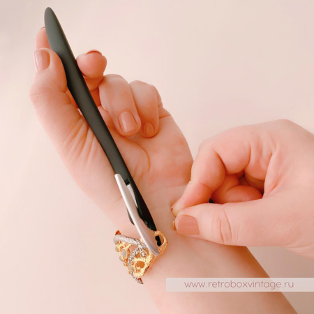 Аксессуар «Помогатель для застегивания браслета палочка-выручалочка» Find-a-Fix