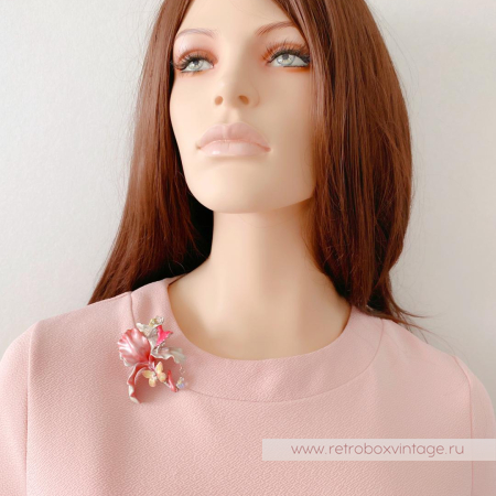 KIRKS FOLLY Брошь «Голубой ирис с феей и капелькой» (архив)