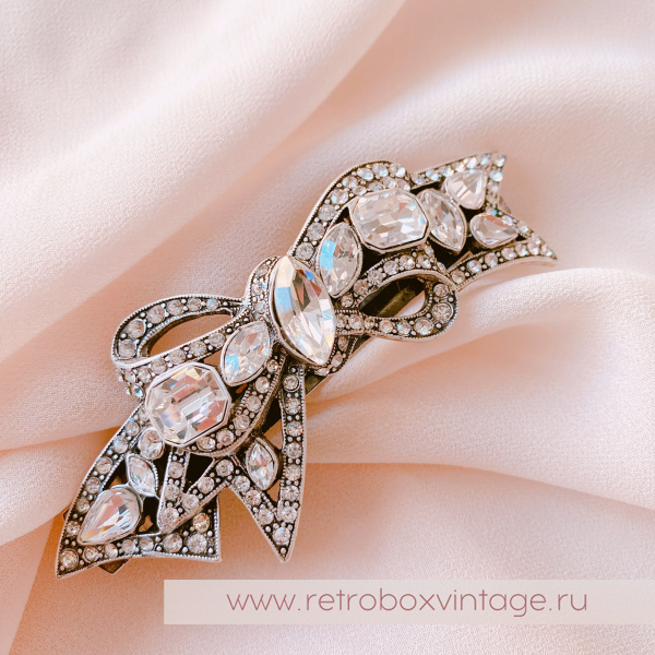 SWEET ROMANCE Заколка-автомат "Бант: прозрачные кристаллы в серебре"