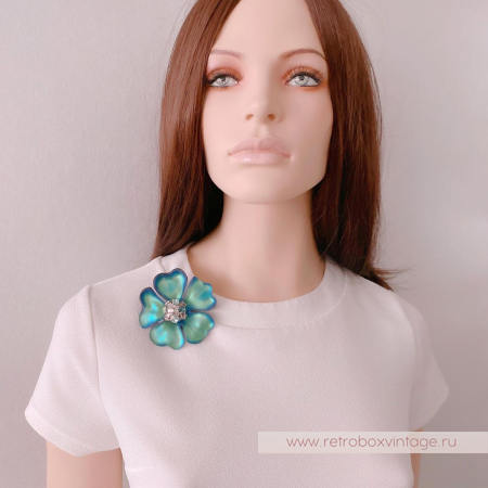 ALEXIS BITTAR Брошь «Цветок галактики: изумруд» имперский люцит