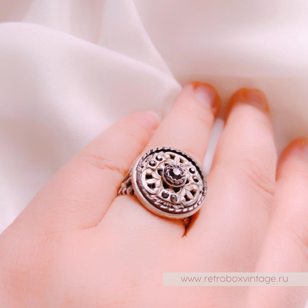 SWEET ROMANCE Комплект «Медальон»