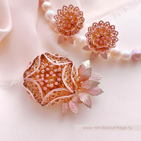 VENDOME Брошь и клипсы «Розовые ажурные хризантемы»