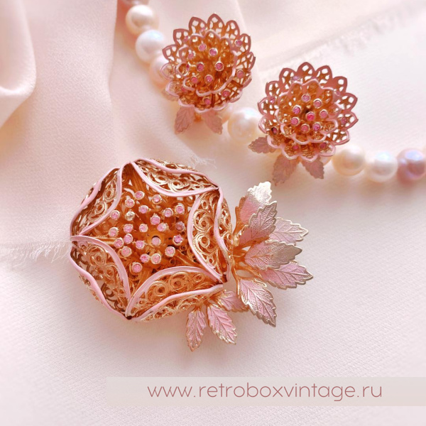 VENDOME Брошь и клипсы «Розовые ажурные хризантемы»