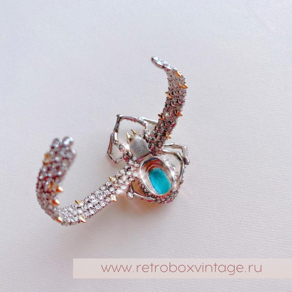 ALEXIS BITTAR Браслет «Голубой кристальный паучок» ALEXIS BITTAR Браслет «Голубой кристальный паучок»