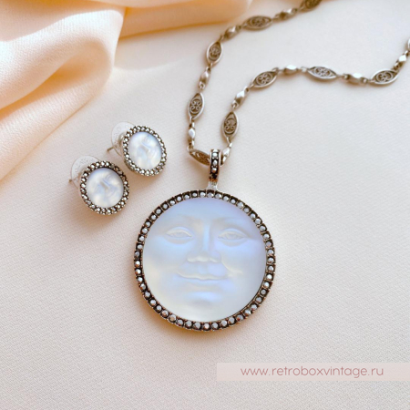 KIRKS FOLLY Кулон «Лунный свет» на цепочке SWEET ROMANCE