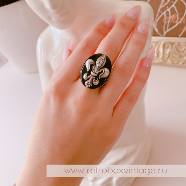 SWEET ROMANCE Кольцо «Королевская лилия - флер де лис» серебро