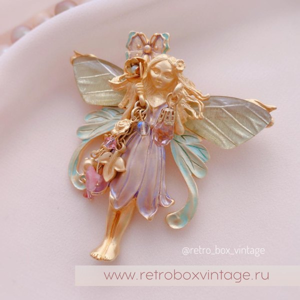 KIRKS FOLLY Брошь-кулон «Фея примулы с золотистыми крылышками»