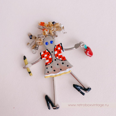 CARRETTE BY GANZ Брошь «Кудряшка учительница»