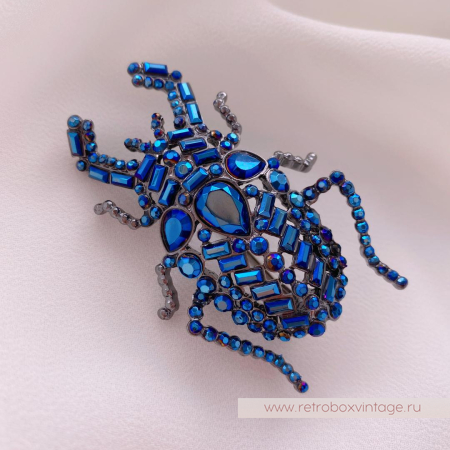 VERA WANG Брошь «Жук»