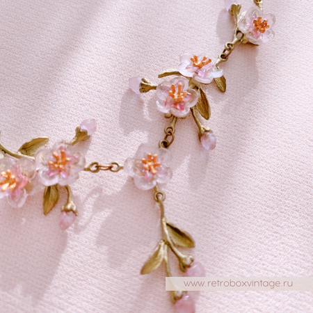 MICHAEL MICHAUD Колье «Нежная весна: цветение персика»