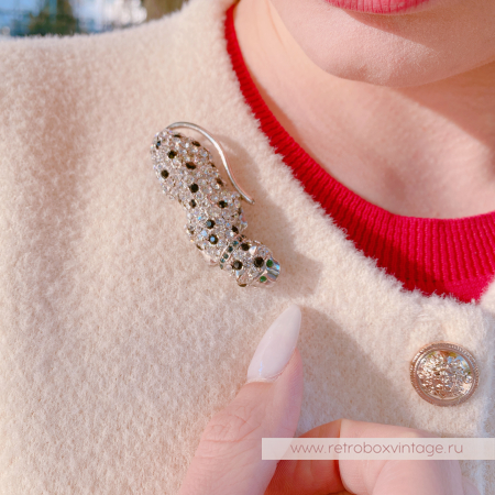 KENNETH J LANE for AVON Брошь «Кристальный леопард с зелеными глазами»