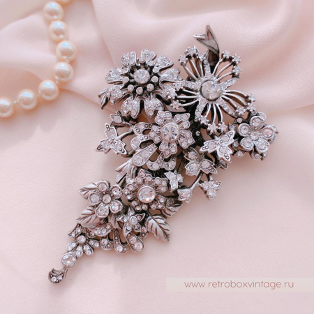 SWEET ROMANCE Брошь «Корсажная роскошь»