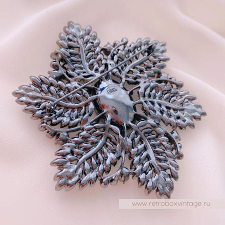 JOAN RIVERS Брошь-кулон "Ночная красавица" дымчатые кристаллы JOAN RIVERS Брошь-кулон "Ночная красавица" дымчатые кристаллы