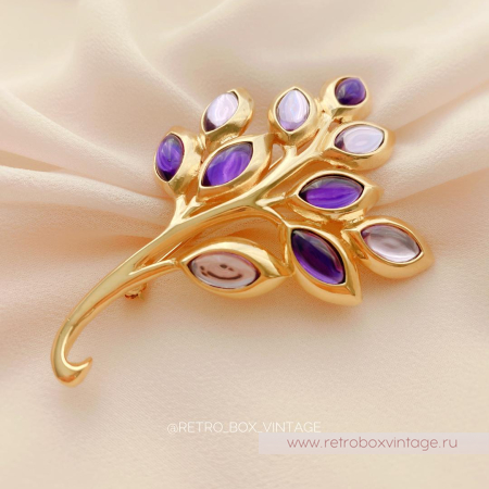 TRIFARI Брошь «Фиолетовая веточка»