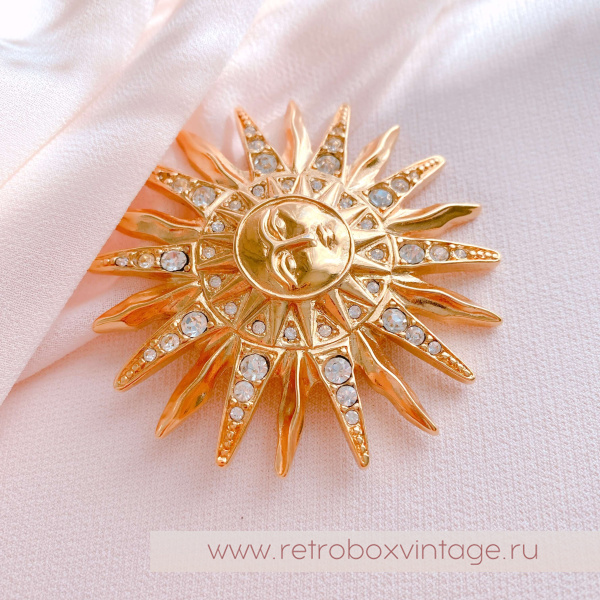 TRIFARI Брошь "Золотое солнце ацтеков"