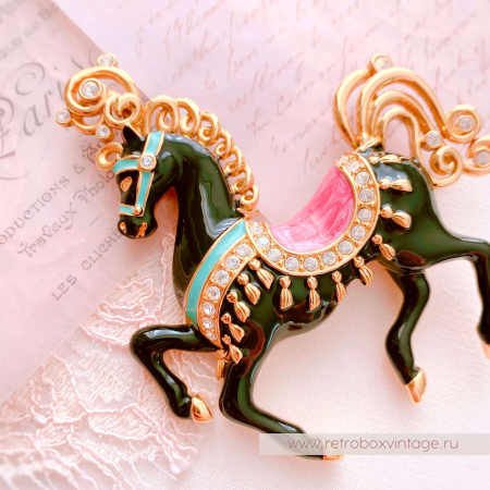 BOB MACKIE Брошь «Царская лошадь: черная»