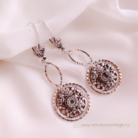 SWEET ROMANCE Серьги «Медальон»