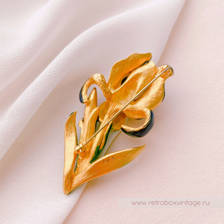 MFA Брошь «Синий ирис» / Музейная коллекция