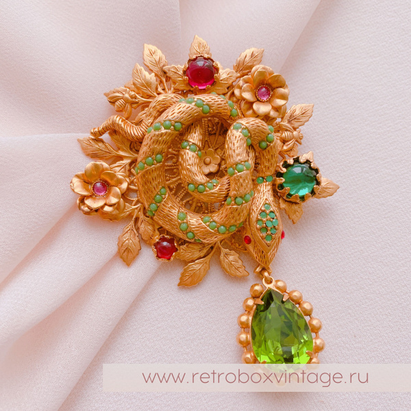 ASKEW LONDON Брошь "Змеиная королева" с подвеской-кристаллом