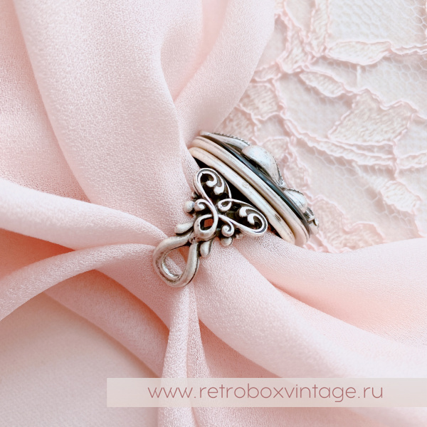 SWEET ROMANCE Кольцо «Королевская лилия - флер де лис» серебро