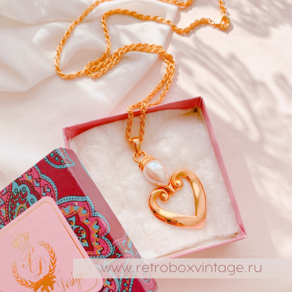 Коробка в комплект входит при наличии (зависит от поставки)