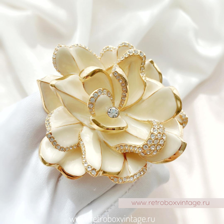 JOAN RIVERS Брошь «Сливочная гардения»