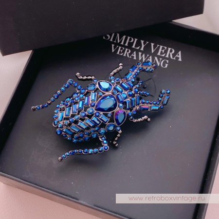 VERA WANG Брошь «Кристальный жук» VERA WANG Брошь «Кристальный жук»