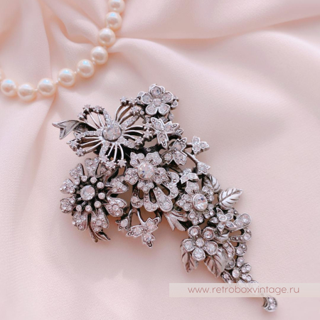 SWEET ROMANCE Брошь «Корсажная роскошь»