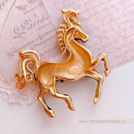 BOB MACKIE Брошь «Царская лошадь: черная»