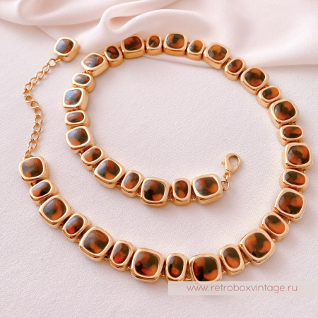 ANNE KLEIN Ожерелье "Тайны странствий» черепаховое