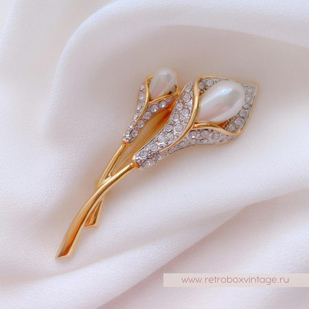 EDITH VANDERBILT Брошь «Жемчужные каллы»