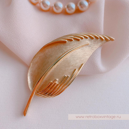 TRIFARI Брошь «Золотой лист»